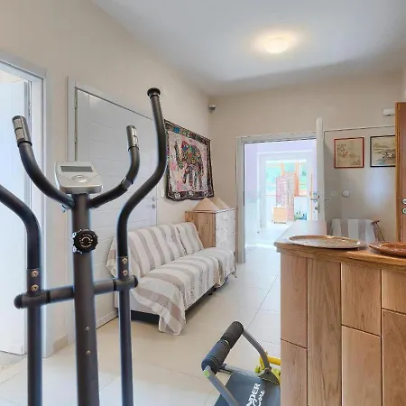 Casa Menta Near Pula For 10 Persons - Private For Families & Friends With Wellness