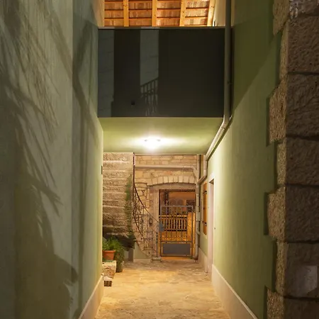 Casa Menta Near Pula For 10 Persons - Private For Families & Friends With Wellness