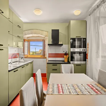 Casa Menta Near Pula For 10 Persons - Private For Families & Friends With Wellness Vila