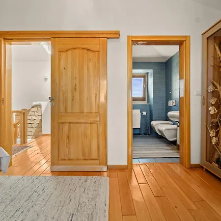 Casa Menta Near Pula For 10 Persons - Private For Families & Friends With Wellness