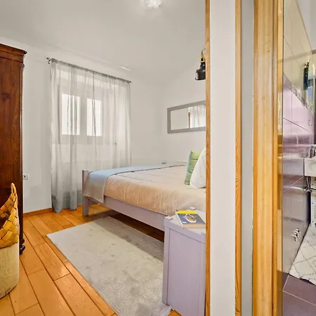 Casa Menta Near Pula For 10 Persons - Private For Families & Friends With Wellness Marcana