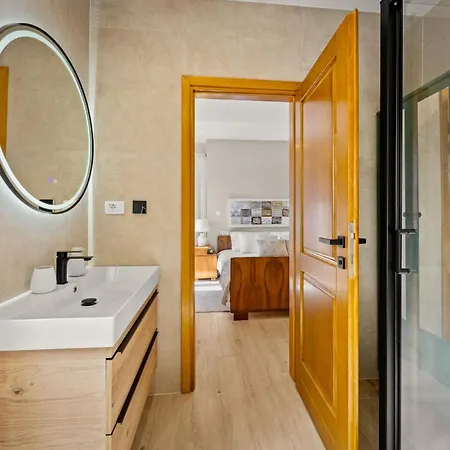 Vila Casa Menta Near Pula For 10 Persons - Private For Families & Friends With Wellness