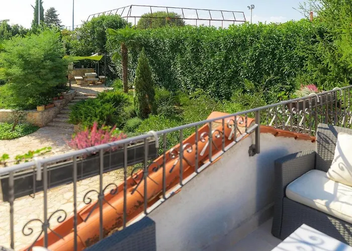 Villa Casa Menta Near Pula For 10 Persons - Private For Families & Friends With Wellness Marčana